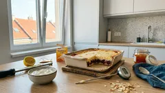 Tvarohová zapékanka s třešněmi uprostřed: jednoduchý trik, díky kterému zůstane šťavnatá